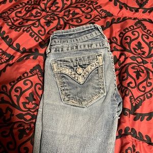 Size 26 bootcut miss me jeans.